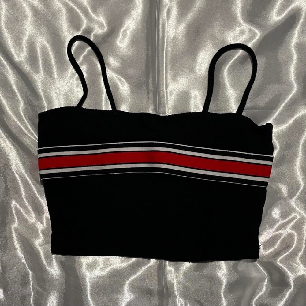 Black and red striped crop top #shirts #croptop #summer